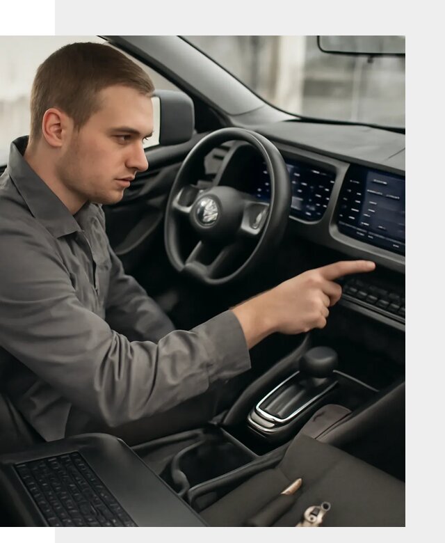 Русификация автомобиля Nissan N7 под ключ в Смоленске официально